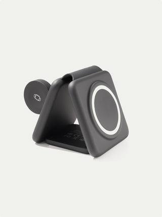 Bi-Fold MagSafe Travel Charging Station